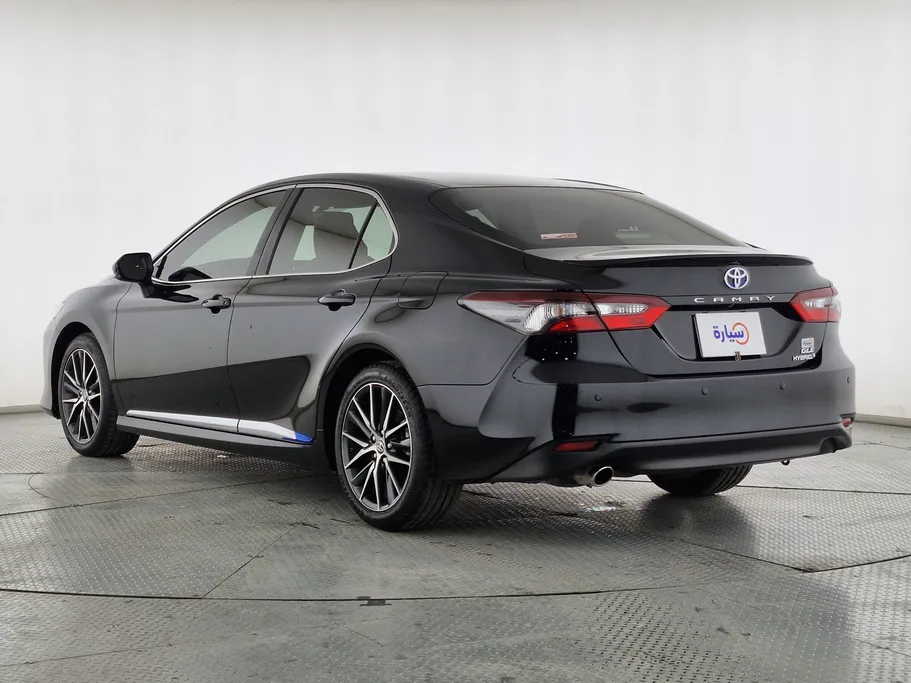 تويوتا كامري GLE 2024 