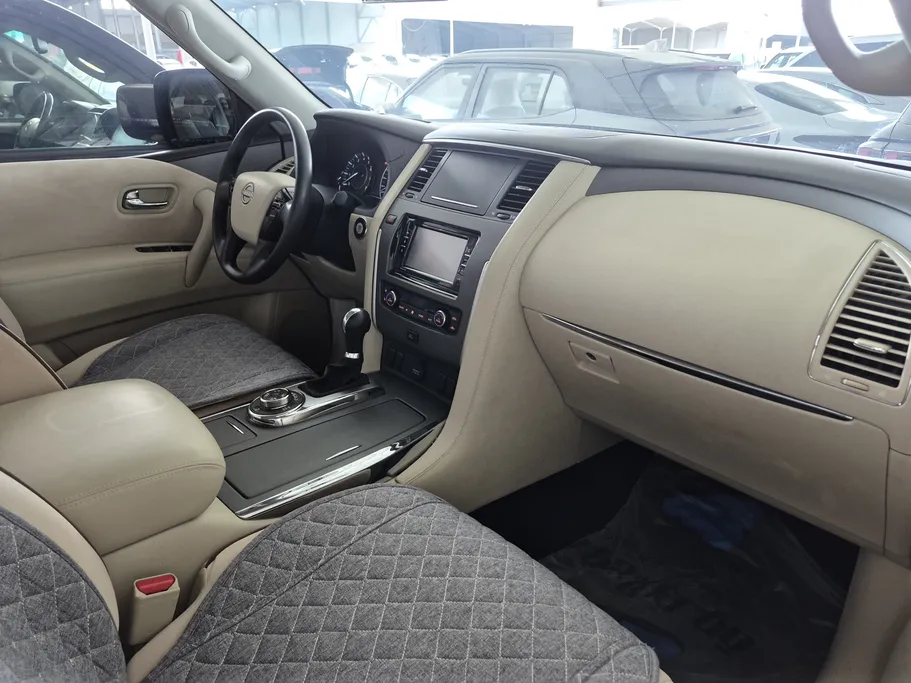 نيسان باترول XE 2023 