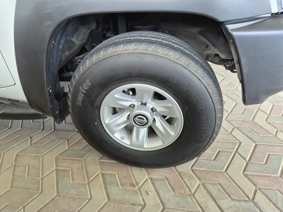 2023 Nissan EBRO (Fatque) GL 