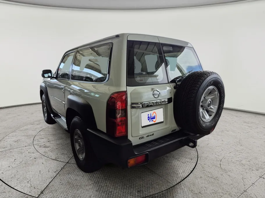 2023 Nissan EBRO (Fatque) GL 