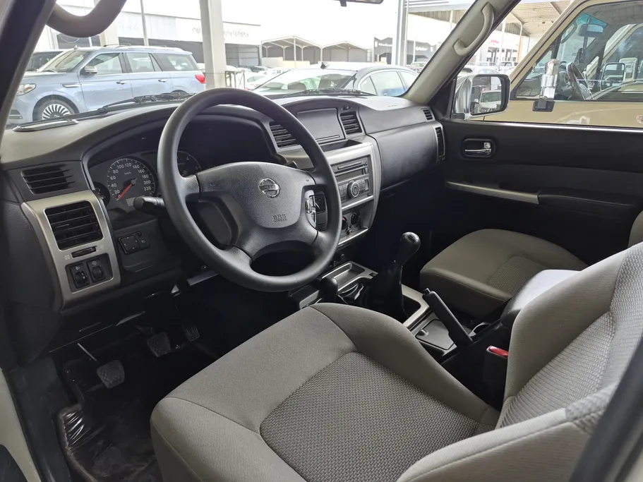 2023 Nissan EBRO (Fatque) GL 