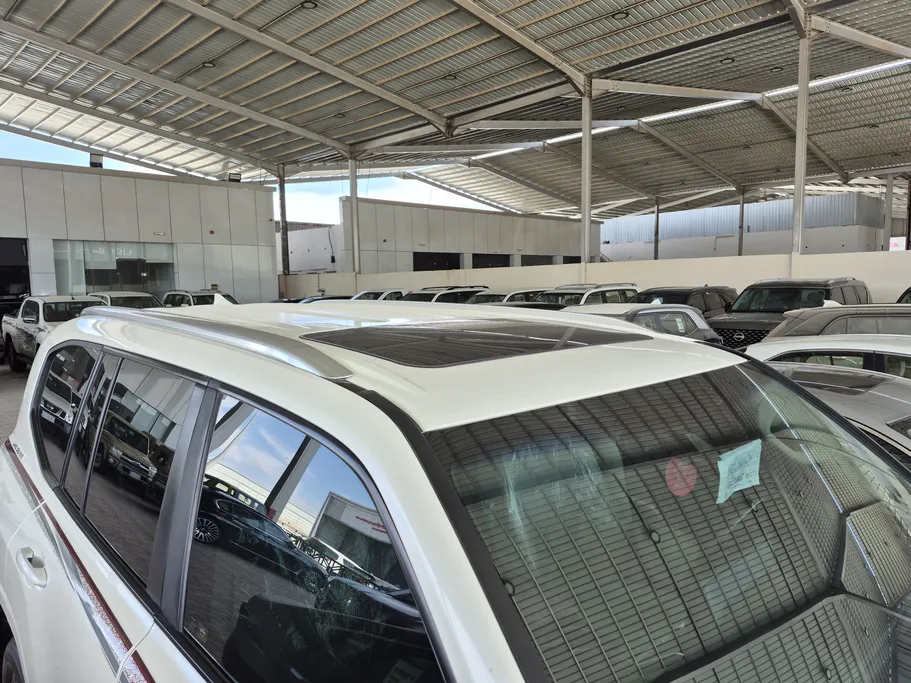 2024 Toyota Land Cruiser GXR 