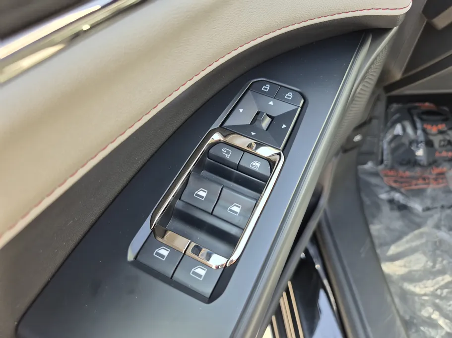 2025 Ford Taurus Trend 