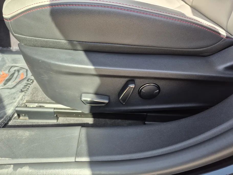 2025 Ford Taurus Trend 