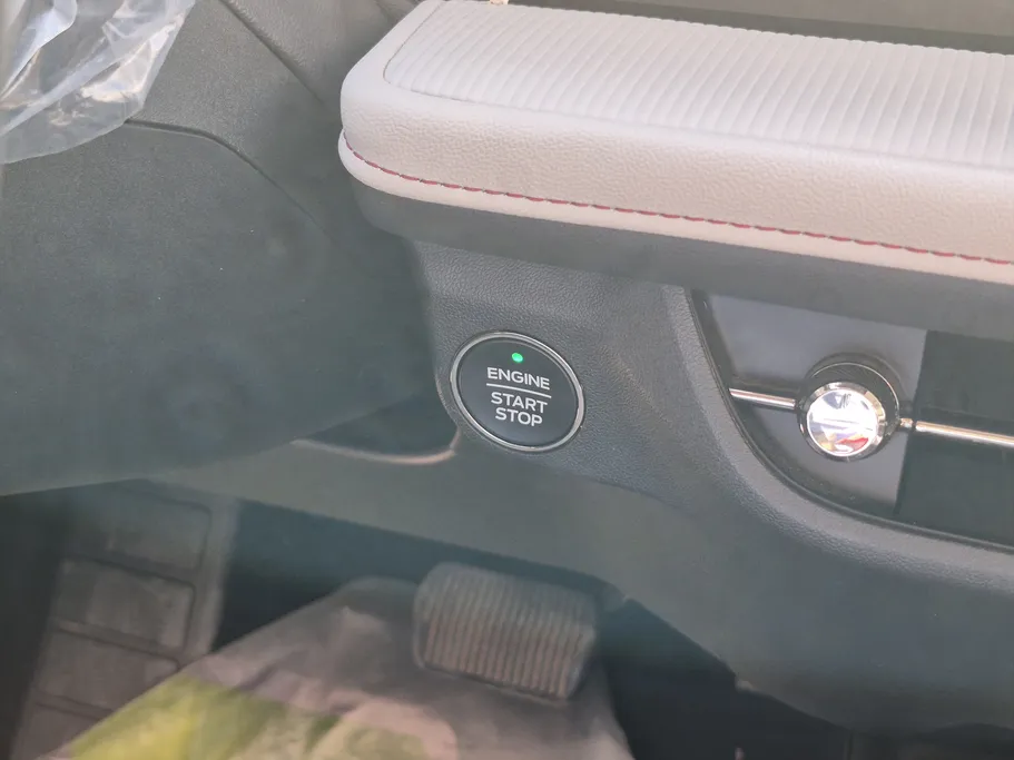 فورد تورس ترند 2025 