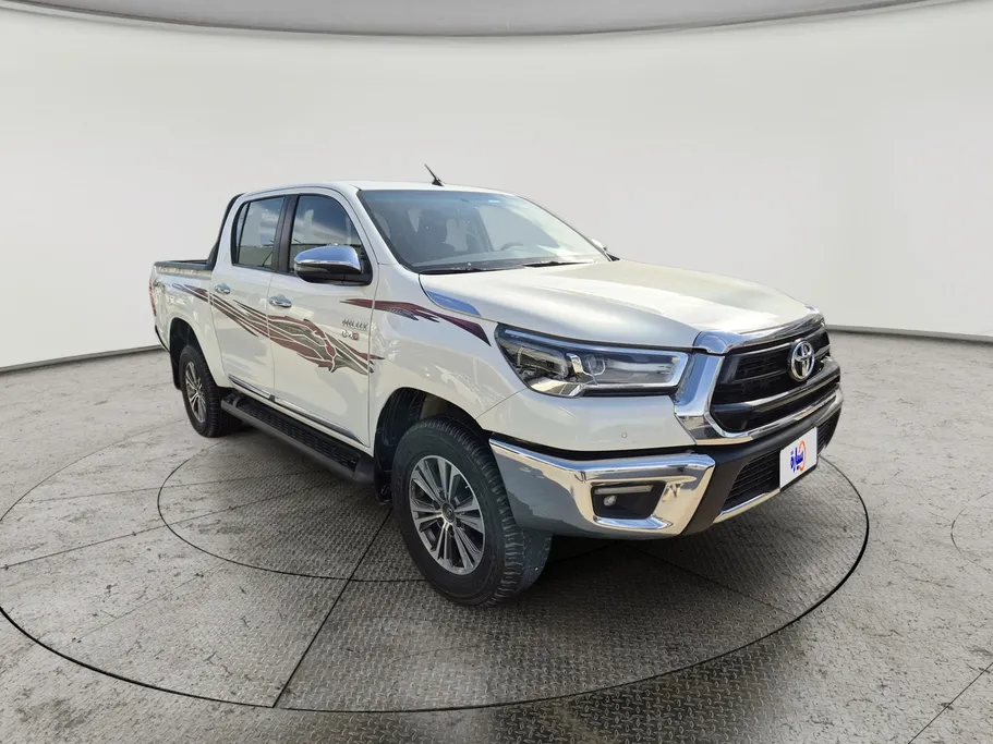 تويوتا هايلكس SGLX 4X4 AT DSL 2024 