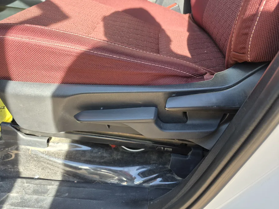 تويوتا هايلكس SGLX 4X4 AT DSL 2024 