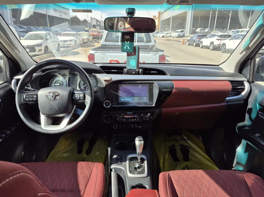 تويوتا هايلكس SGLX 4X4 AT DSL 2024 