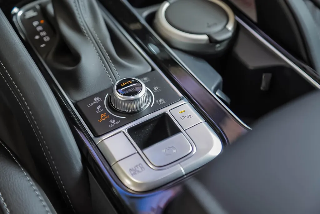 كيا تيلورايد GLS - MID 2025 