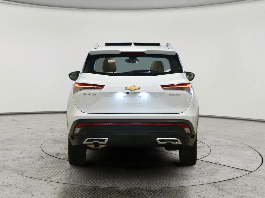 شفروليه كابتيفا Premier 2026 