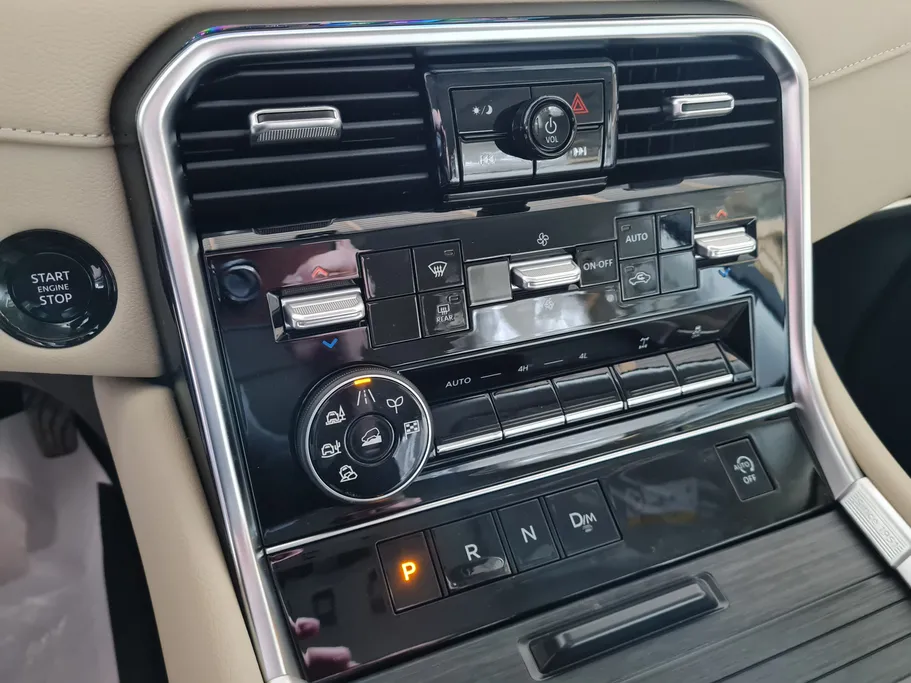 نيسان باترول SE T2 2026 