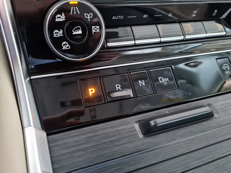 نيسان باترول SE T2 2026 