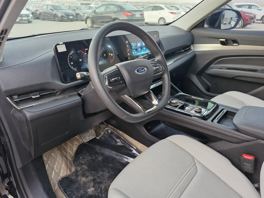 فورد تريتوري امبيانتي 2025 