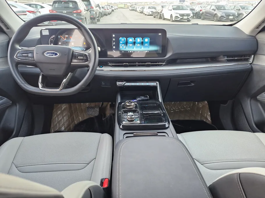 فورد تريتوري امبيانتي 2025 