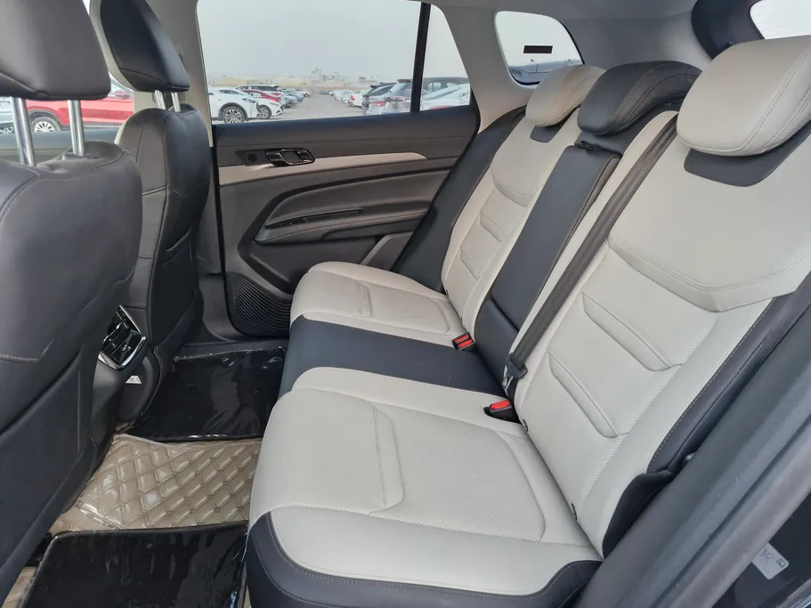 فورد تريتوري امبيانتي 2025 