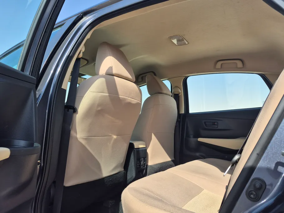 2024 Toyota Yaris  Y 