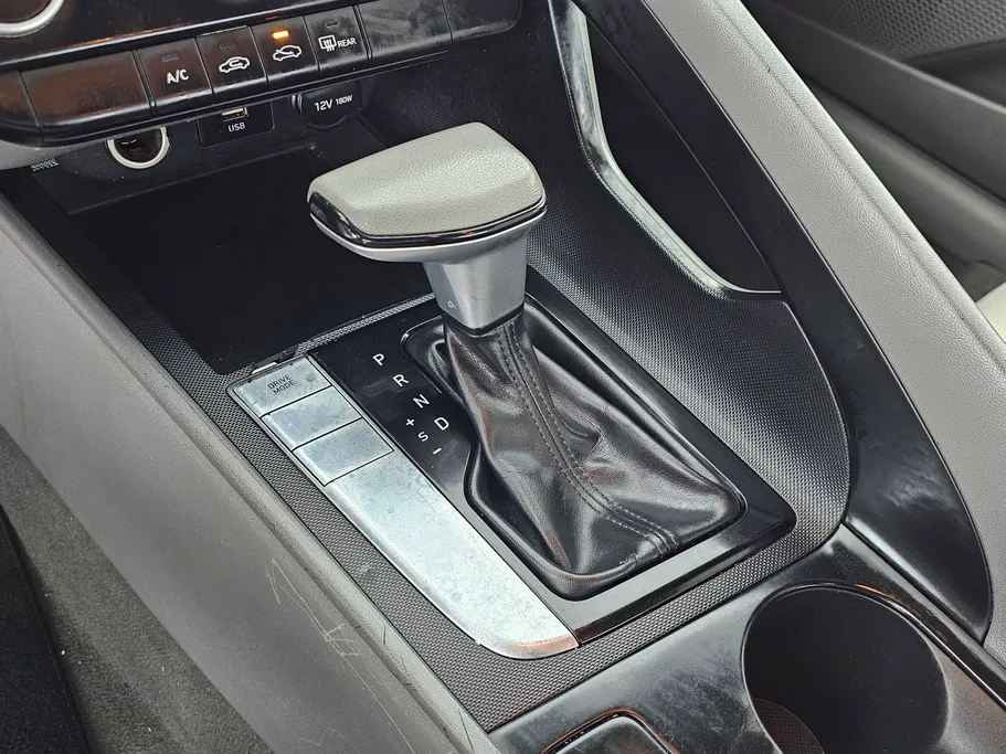 2022 Hyundai Elantra Fleet 