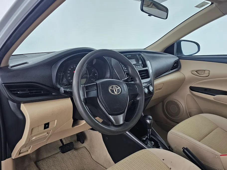 تويوتا يارس Y 2021 