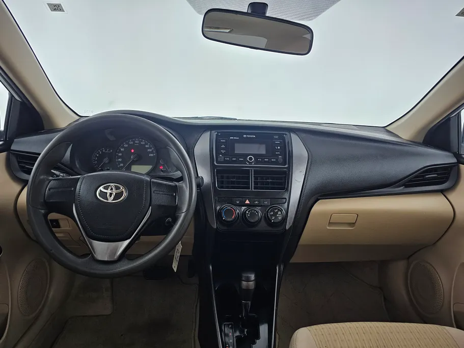 تويوتا يارس Y 2021 