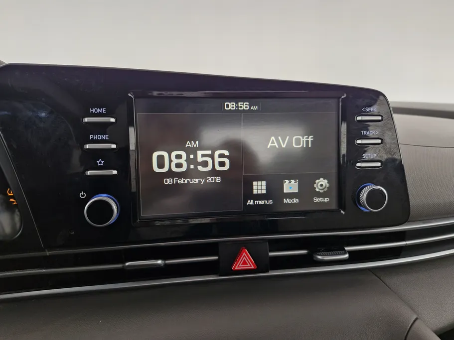 2023 Hyundai Elantra Smart 