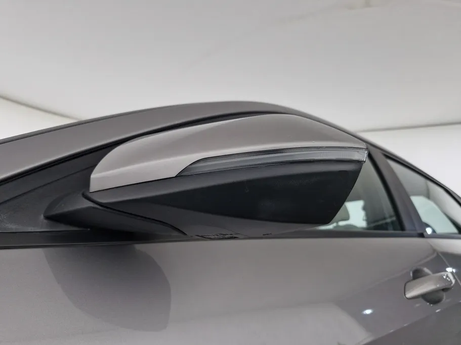 2023 Hyundai Elantra Smart 