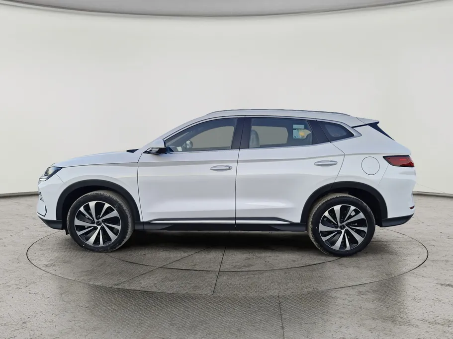 بي واي دي سونج بلس ديزاين 2024 