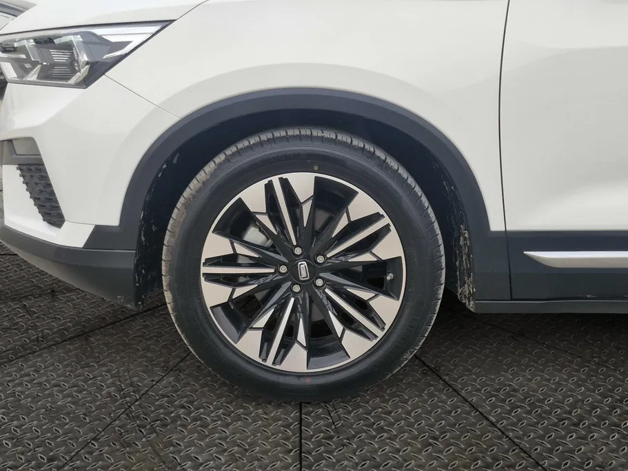 2024 FAW Bestune T77  