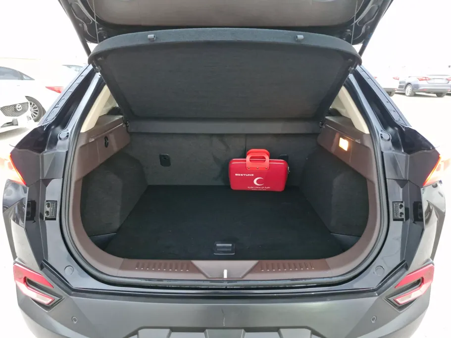 2024 FAW Bestune T77  