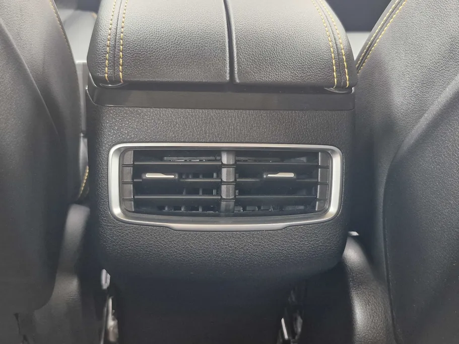 2024 FAW Bestune T77  