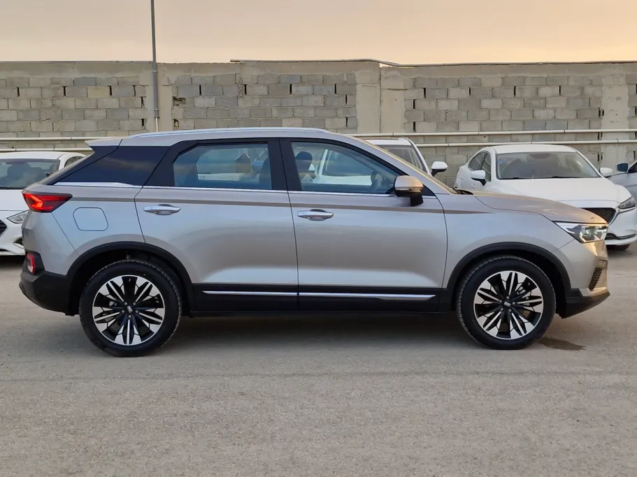 2024 FAW Bestune T77  