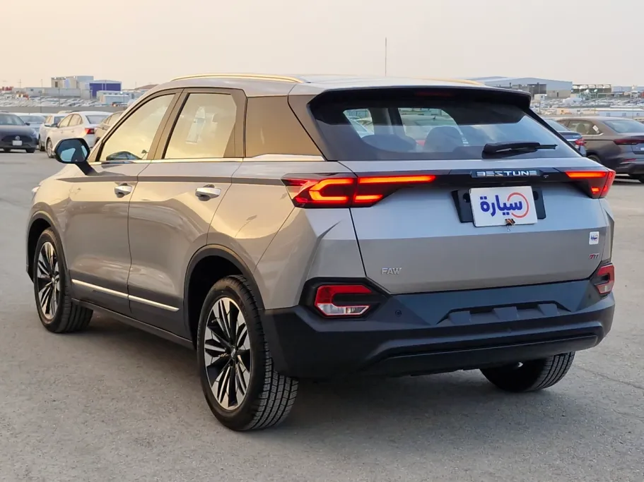 2024 FAW Bestune T77  