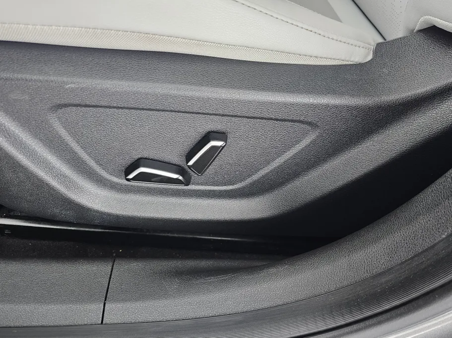 2023 Geely Emgrand GF 