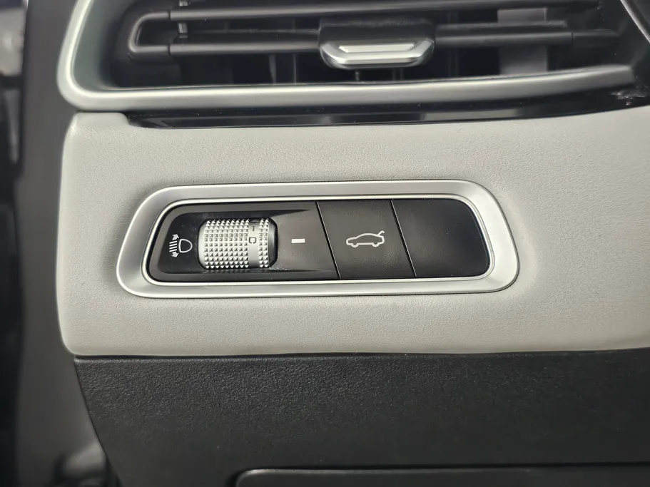 2023 Geely Emgrand GF 