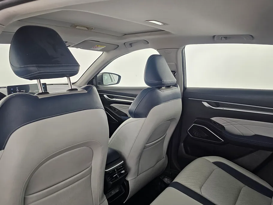 2023 Geely Emgrand GF 