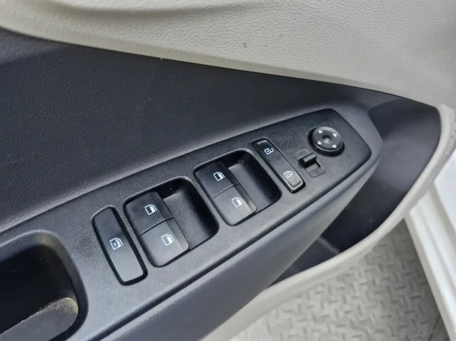 هيونداي Grand i10 فلييت 2023 