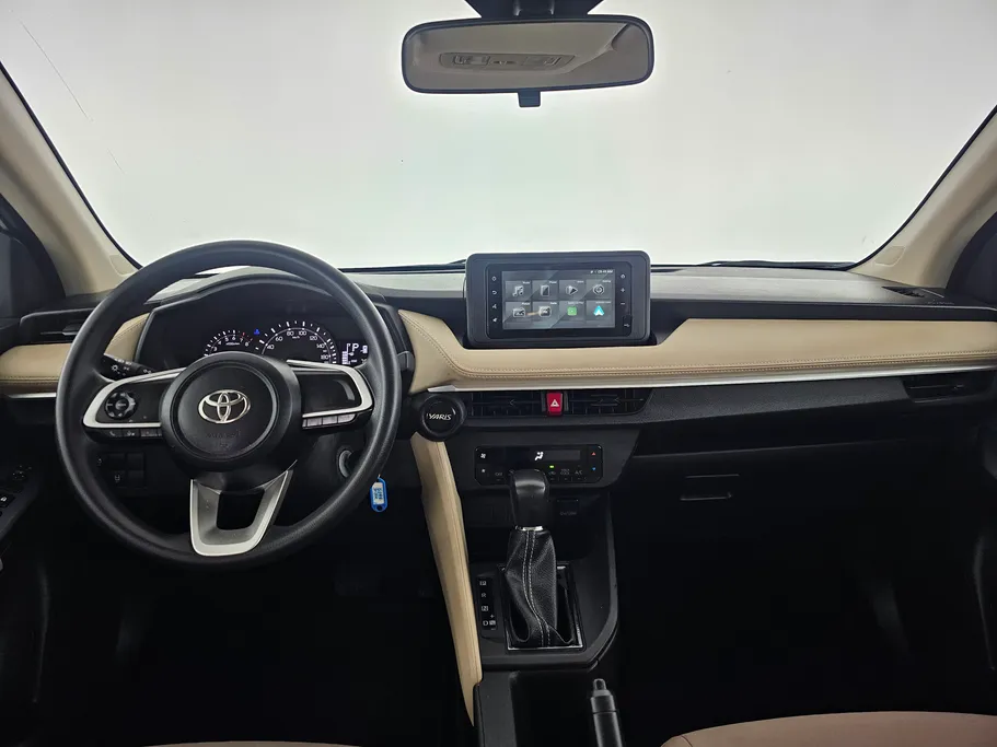 2024 Toyota Yaris  Y 