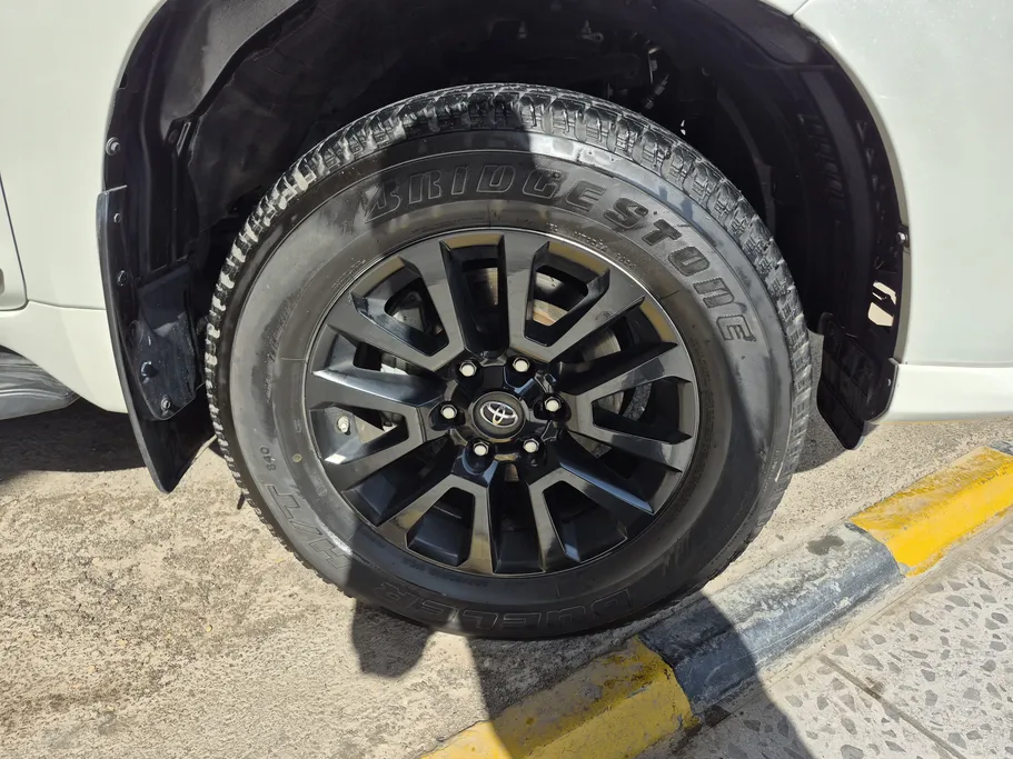 تويوتا برادو TXL 2021 