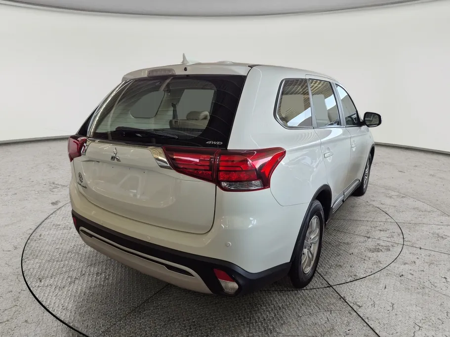 2020 Mitsubishi Outlander GLX 