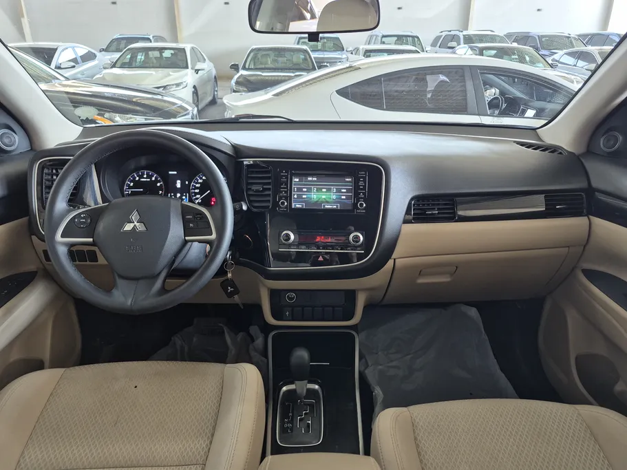 2020 Mitsubishi Outlander GLX 