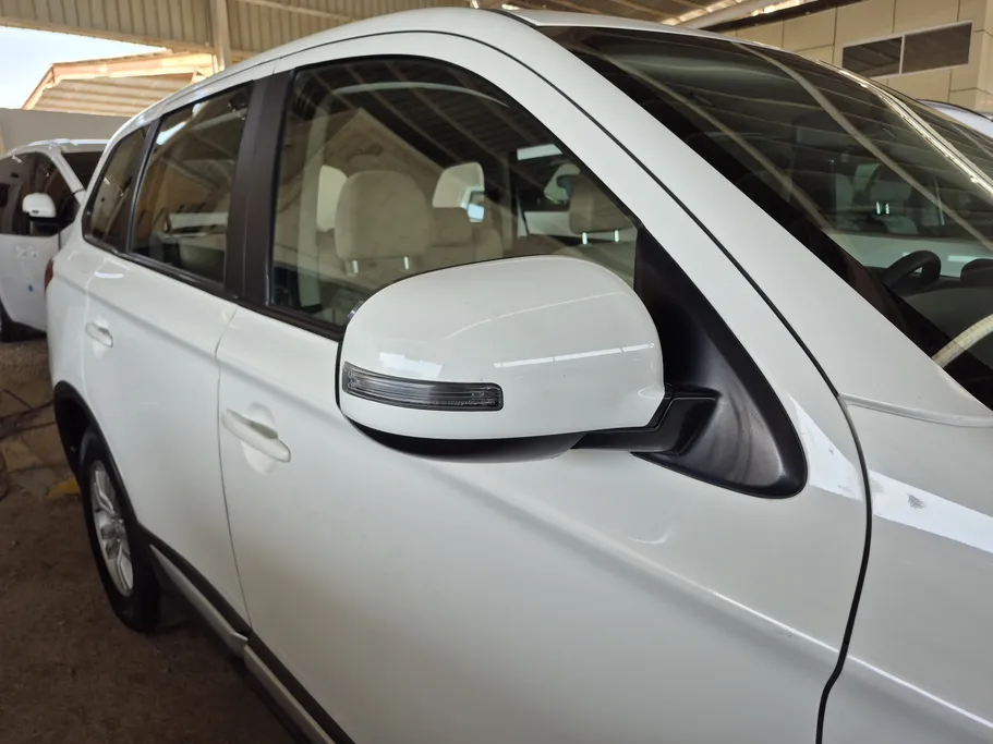 2020 Mitsubishi Outlander GLX 