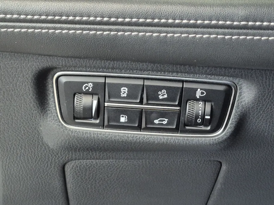 2021 Changan CS95 Royal 