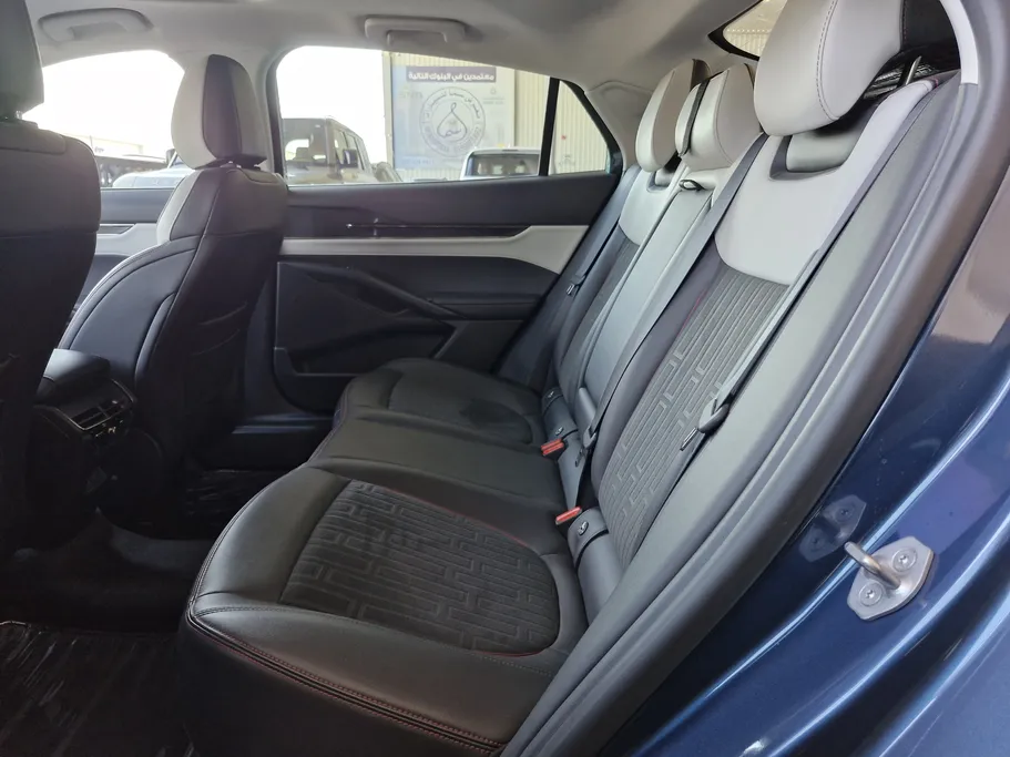 فورد تورس ترند 2024 