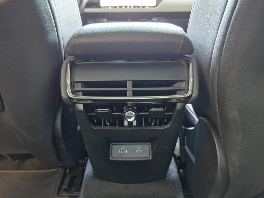 فورد تورس ترند 2024 