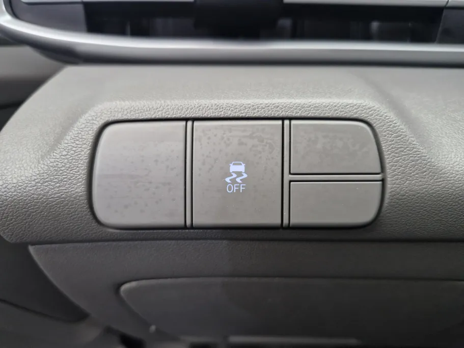 2024 Hyundai Elantra Smart 