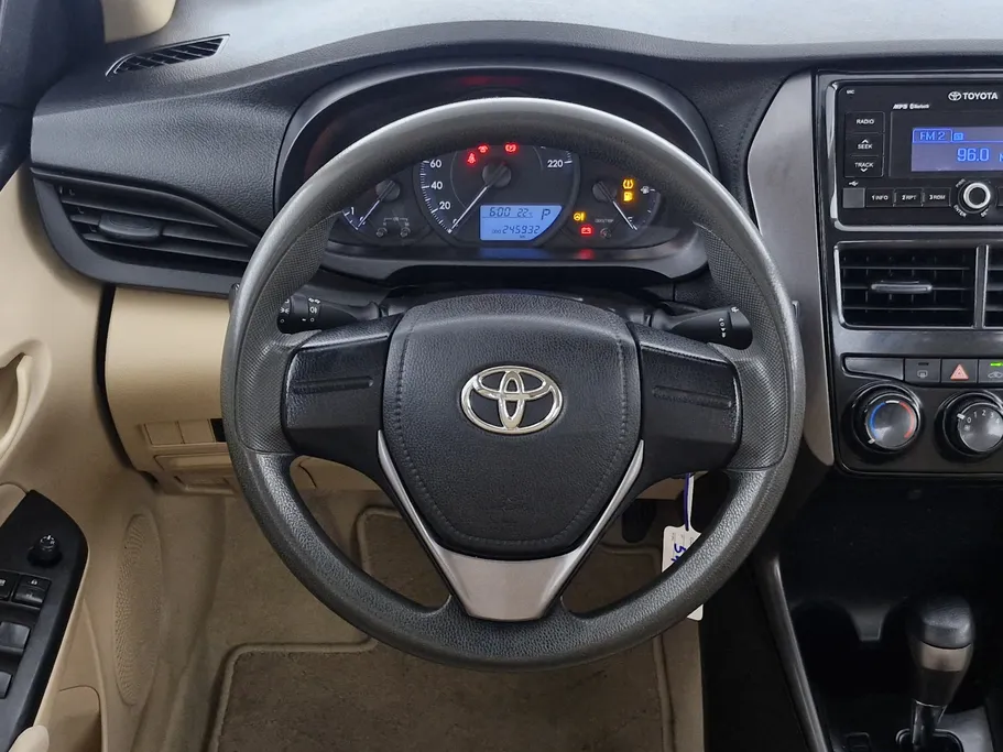 تويوتا يارس Y 2021 