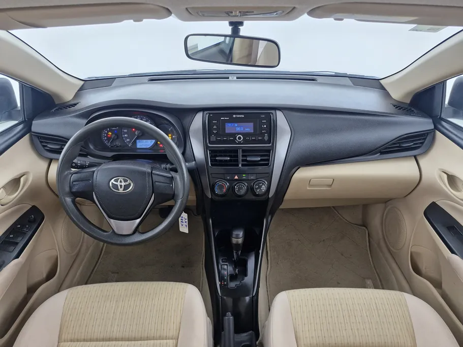 تويوتا يارس Y 2021 