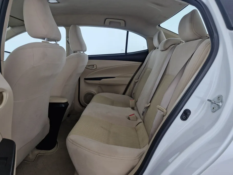 تويوتا يارس Y 2021 