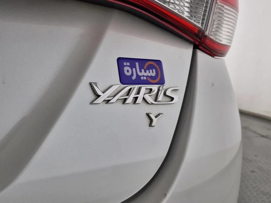 تويوتا يارس Y 2021 