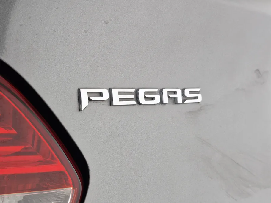 2022 Kia Pegas EX 