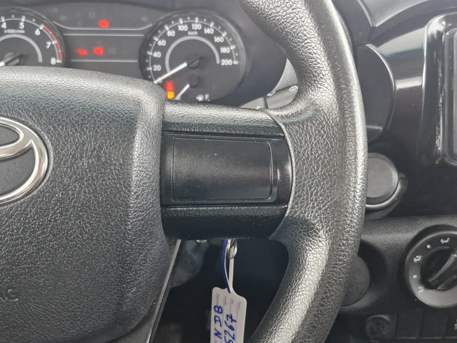 2018 Toyota Hilux SC 4x2 